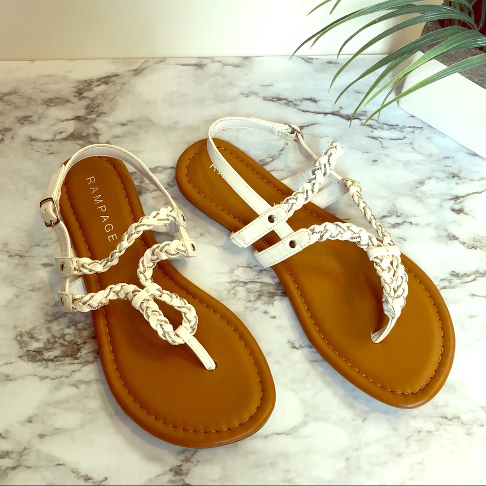 ✨Rampage women’s white sandals✨